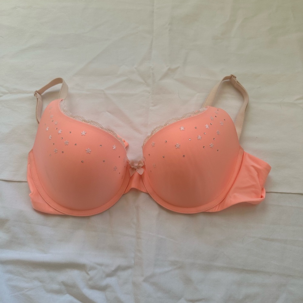 Victoria's Secret Coral Bra with Star Details
